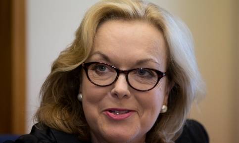 中国超级联赛
_新西兰防长咋呼：中国太让我意外了中国超级联赛
，敲醒我