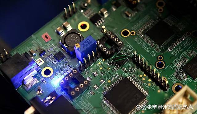 皇冠信用盘出租足球_对中国人太苛刻皇冠信用盘出租足球，黄仁勋忍不住了，一语道破真相后，面临牢狱之灾