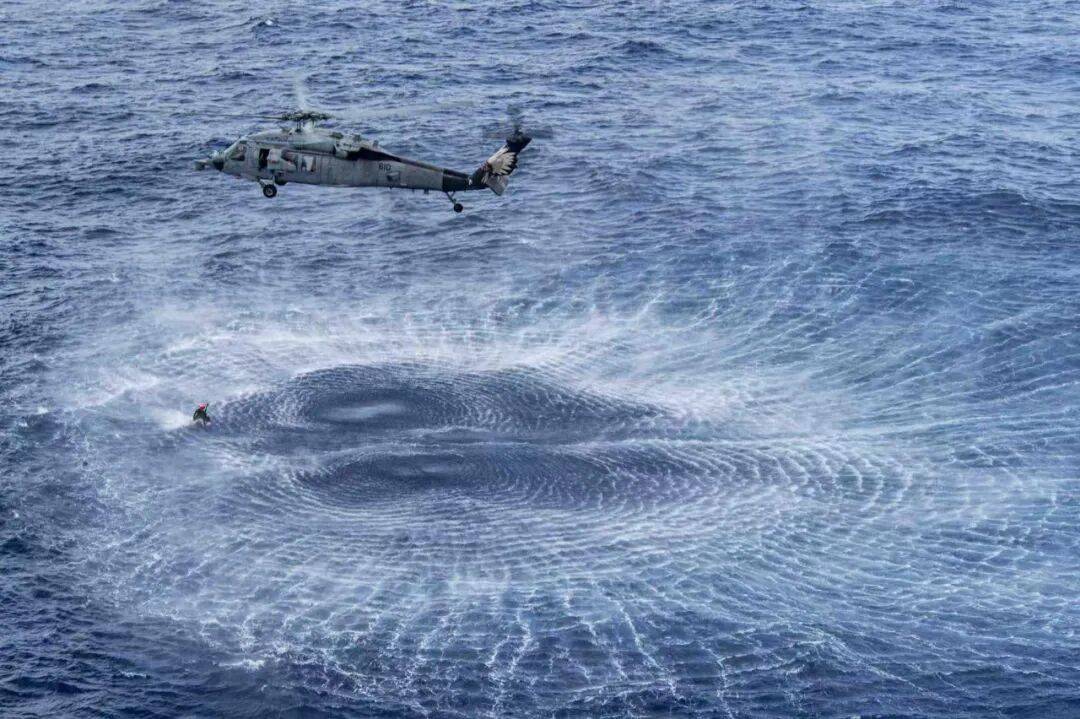 皇冠信用盘如何注册
_美海军在南海连摔两架飞机皇冠信用盘如何注册
，因电磁攻击？中国军号发文