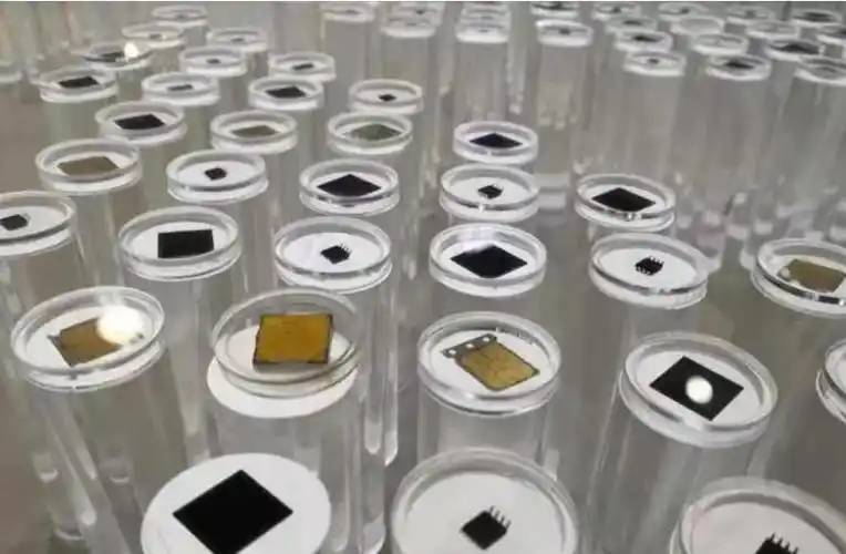 世界杯网址足球手机版1_日本制裁比美国还狠？一口气封锁110家中企世界杯网址足球手机版1，几乎涉及全部领域，中方反击在即！