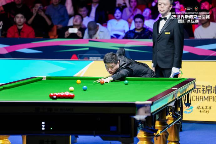 NBA篮球代理_斯诺克国锦赛丨丁俊晖大发神威6比0横扫对手晋级