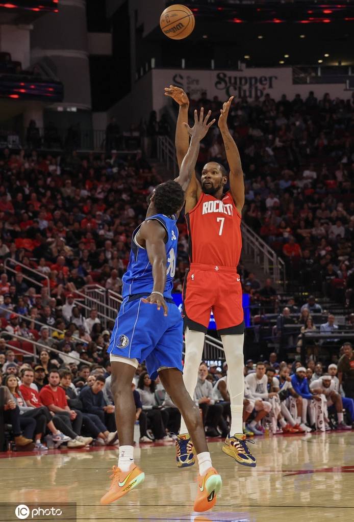 hga010信用盘_杜兰特21分申京砍26+11 火箭擒独行侠迎4连胜