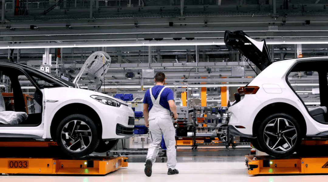 布杜克诺斯特 vs 比锡达斯
_金灿荣：荷兰没有服软迹象布杜克诺斯特 vs 比锡达斯
，中国要打到完全胜利！