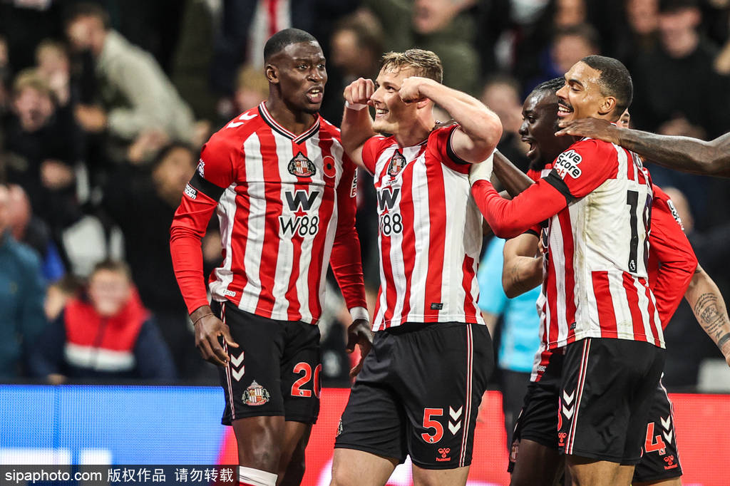 如何申请皇冠信用盘_10连胜终结如何申请皇冠信用盘！英超-萨卡破门 阿森纳2-2遭桑德兰补时绝平