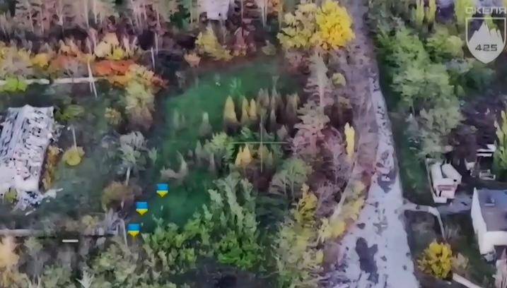 皇冠信用盘在线申请
_俄军中计了？六支乌军特种兵小队突然杀出皇冠信用盘在线申请
，在红军城中心升旗示威