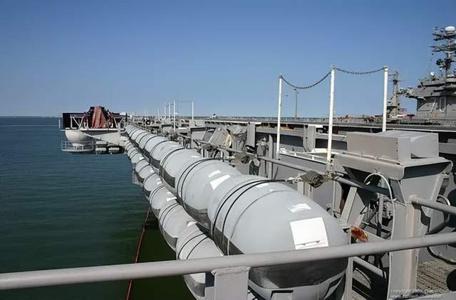 皇冠信用网代理出租_双层软卧变三层硬卧！福建舰宿舍首次公开皇冠信用网代理出租，咋比辽宁山东舰还挤？