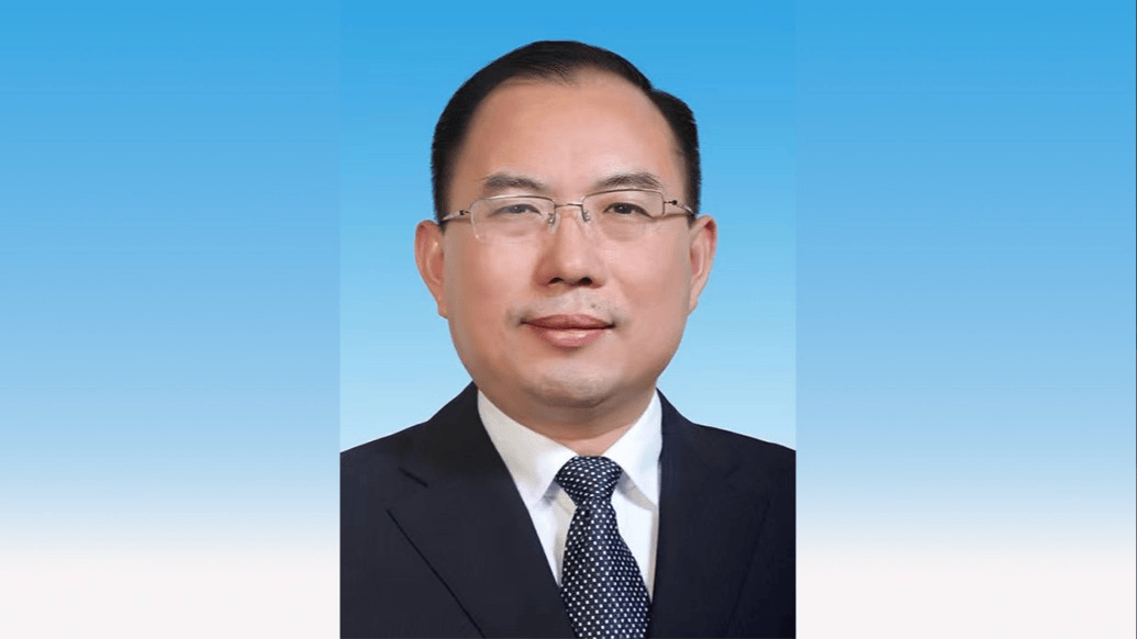 皇冠信用盘代理
_武汉市委常委、政法委书记张忠军已任长江新区党工委书记