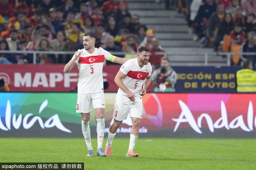 皇冠信用盘申请
_直通世界杯皇冠信用盘申请
！世预赛-奥尔莫破门 西班牙2-2土耳其