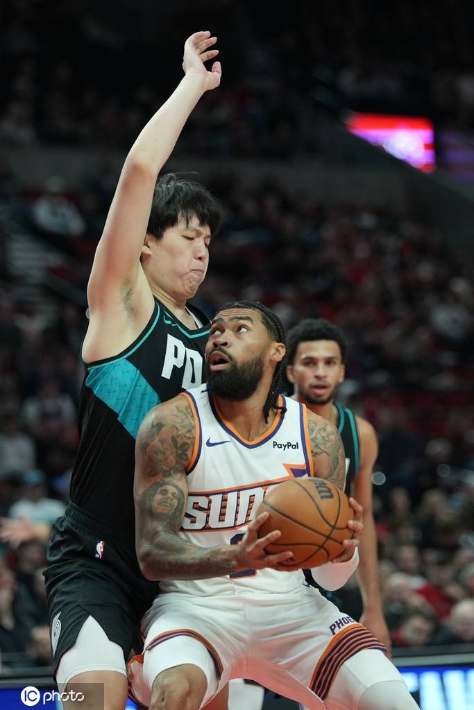 皇冠信用盘代理_NBA生涯新高皇冠信用盘代理！杨瀚森9分5板3助 他值得更多出场时间！