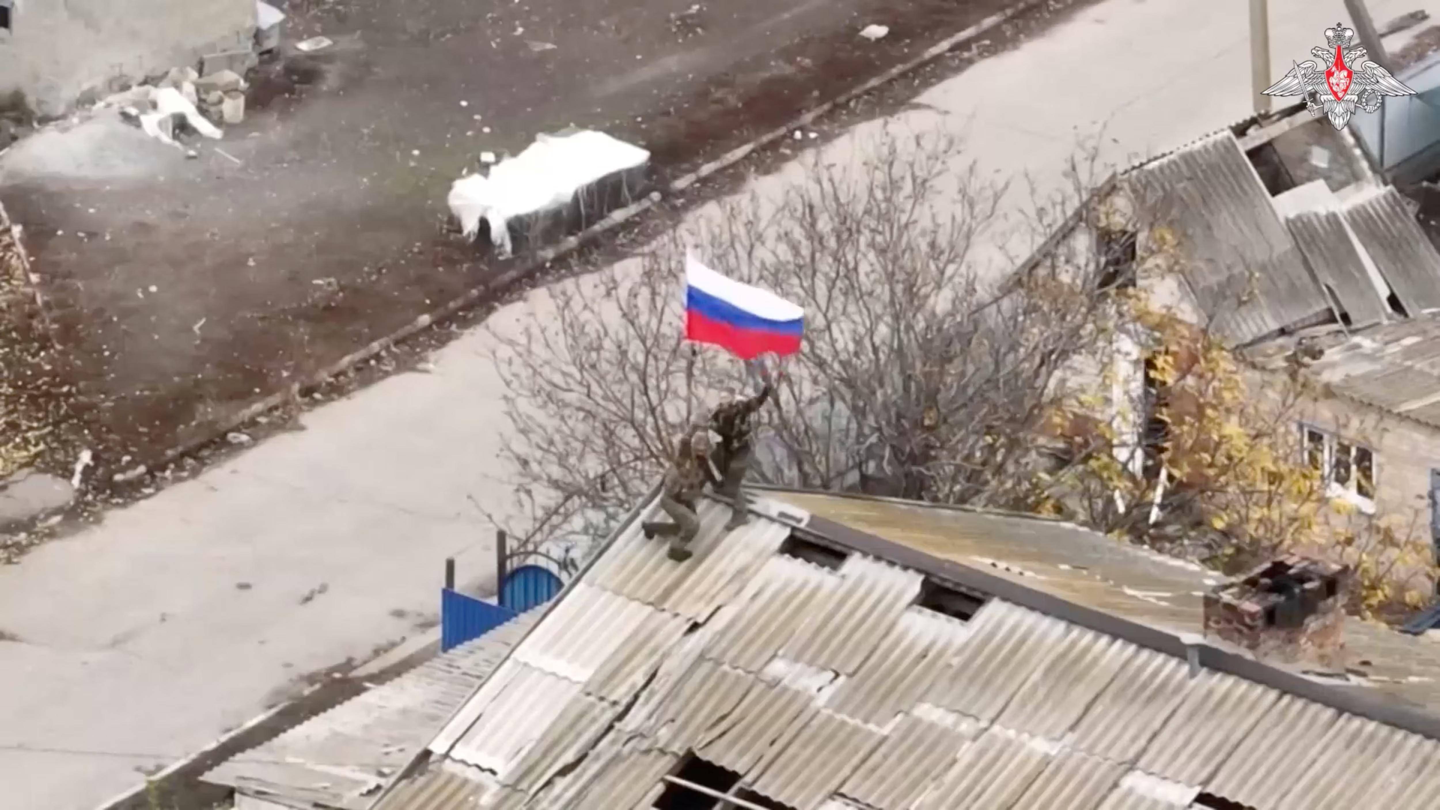 皇冠信用平台出租出售_俄罗斯坦克大军强突乌克兰第七州皇冠信用平台出租出售，美媒：乌军一个旅仅有30%官兵