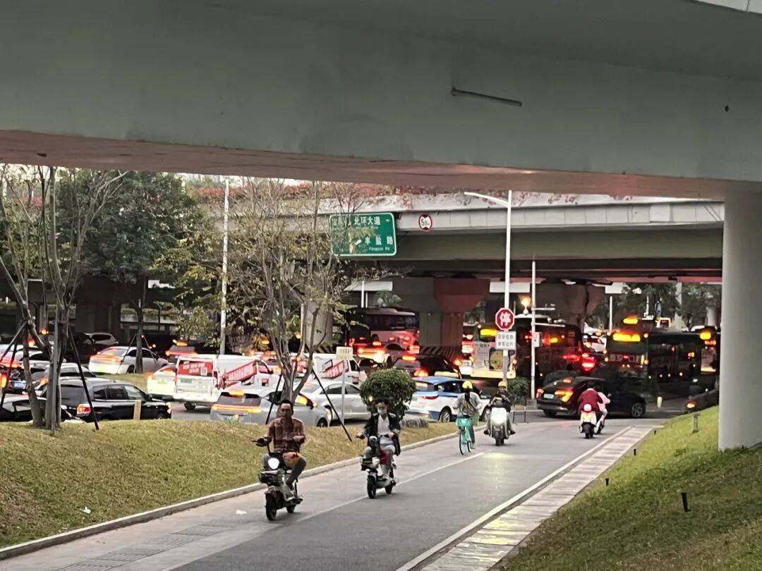 欧洲区附加赛C组
_“等到车熄火”!深圳一主干道欧洲区附加赛C组
,因封路导致拥堵!多部门研究疏解方案