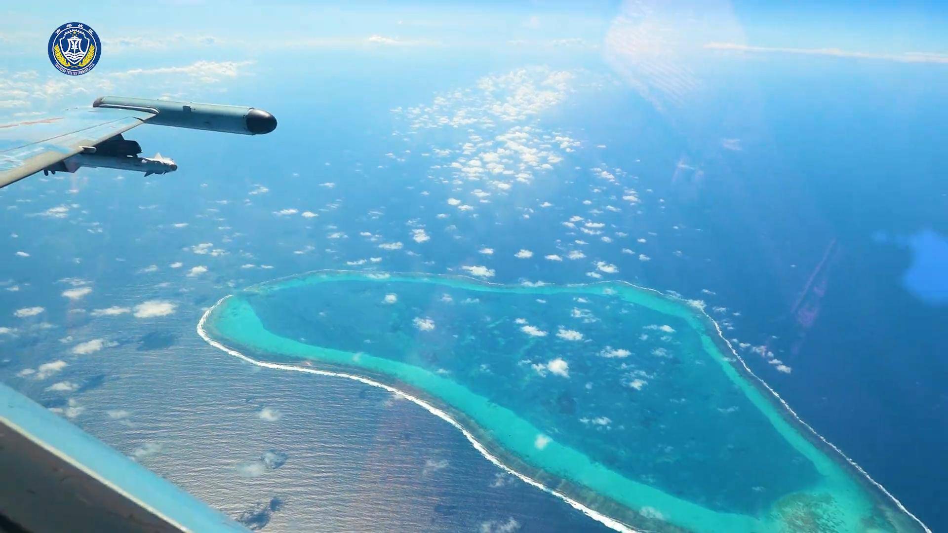 洲际附加赛1组
_突发!菲律宾女记者拍摄到洲际附加赛1组
,中国庞大舰队现身黄岩岛,与美舰对峙