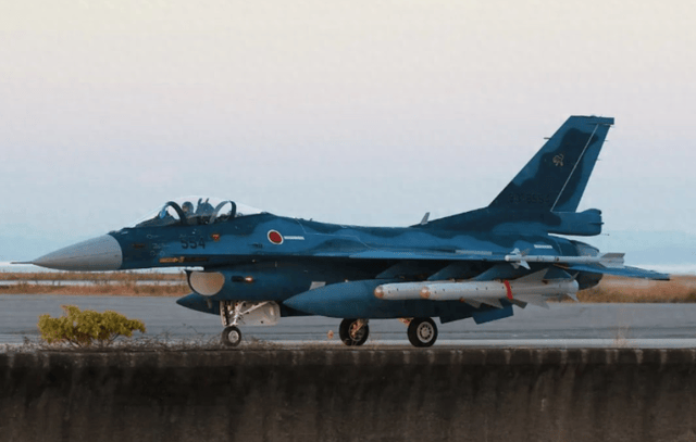 皇冠信用盘最新地址
_日本大机群挂48枚导弹模拟攻击辽宁舰皇冠信用盘最新地址
?上演“送人头”名场面