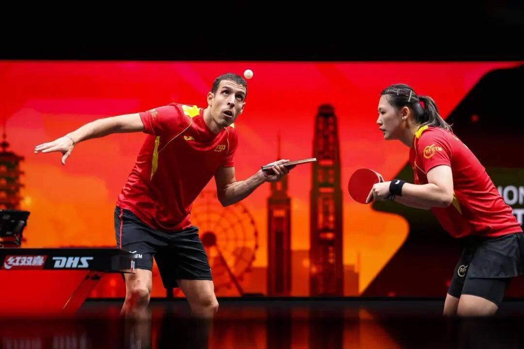 欧冠决赛
_国乒包揽女单4强欧冠决赛
,王楚钦半决赛战莫雷,混双冠军明日出炉 | 香港总决赛