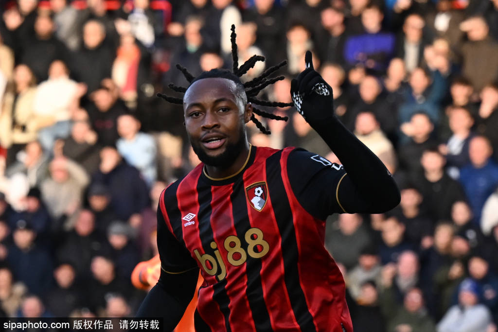 西班牙乙组联赛
_豪门哄抢西班牙乙组联赛
!塞梅尼奥或在冬窗离队 英超前二+魔军想签他