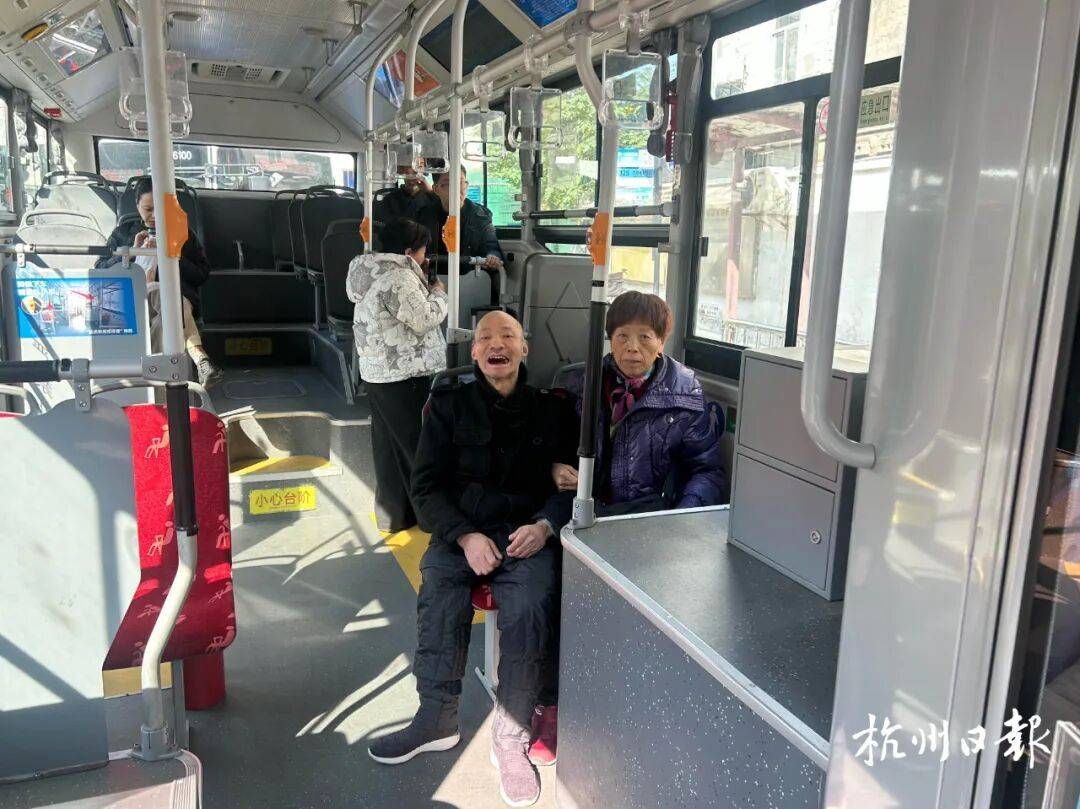 洪都拉斯国家联赛_新婚不久捡到孩子洪都拉斯国家联赛，杭州女子养了他60年，现在仍在当全职妈妈…