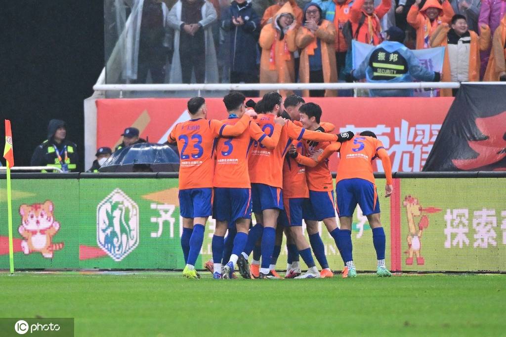 皇冠信用盘在线申请_负分清零皇冠信用盘在线申请！中超-克雷桑传射谢文能建功 泰山2-1国安迎2连胜