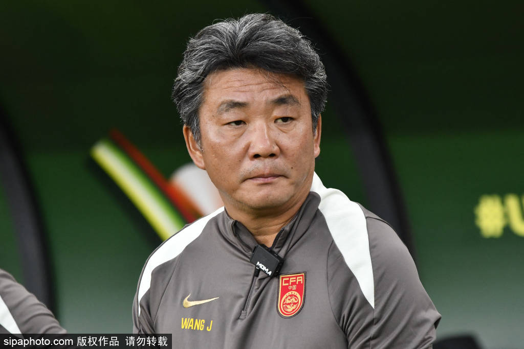 立陶宛乙组联赛_中超无罚分积分榜：成都蓉城的领先优势岌岌可危立陶宛乙组联赛！